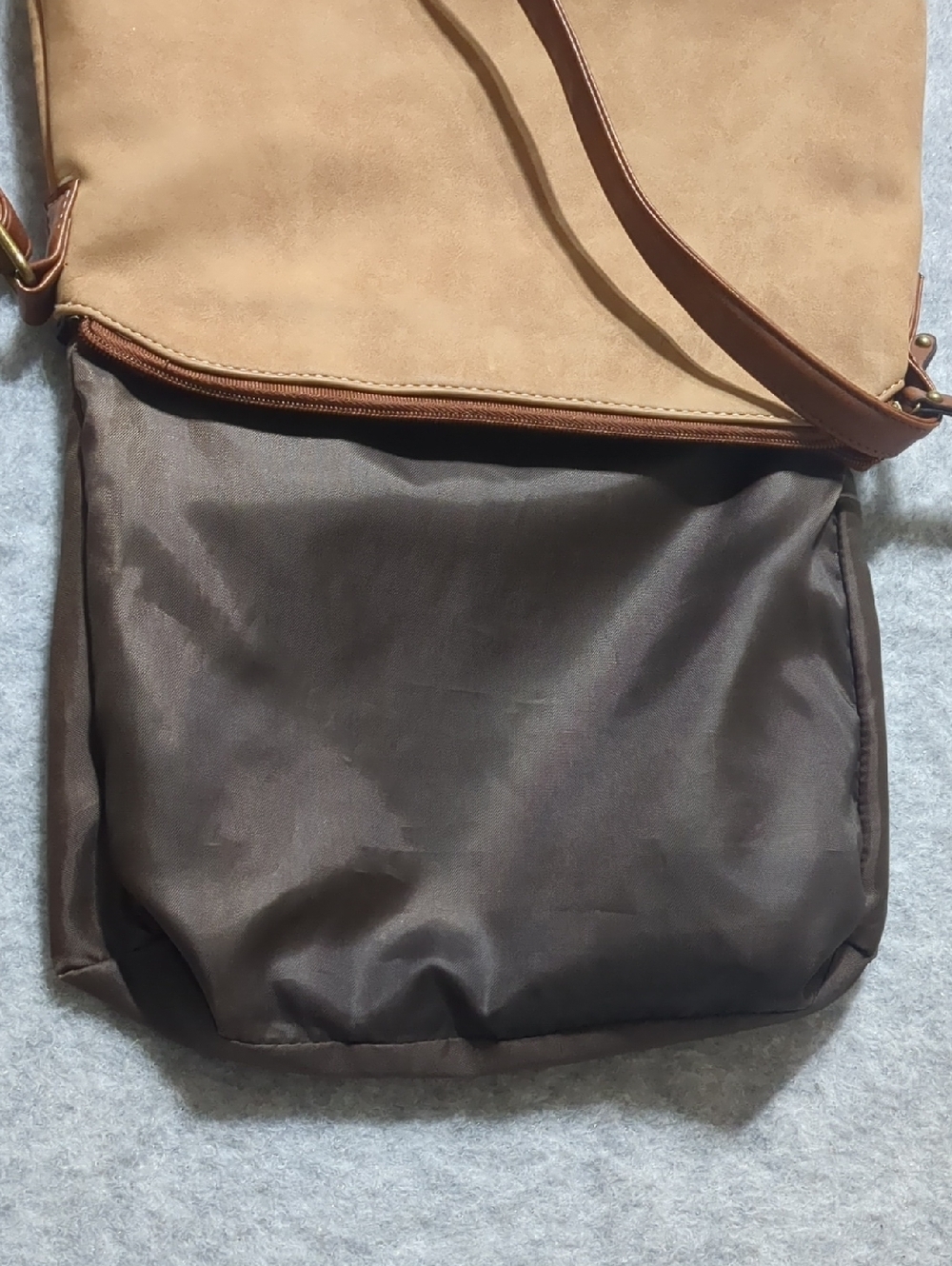 BOC Born Concept Vegan Leather Brown Crossbody bag - Picture 12 of 13